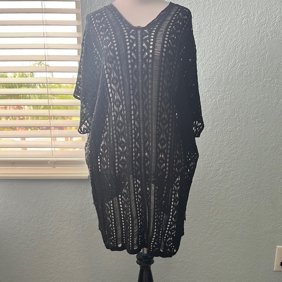 Dresses & Skirts - Women’s One size fits all bathing suit, crochet cover-up